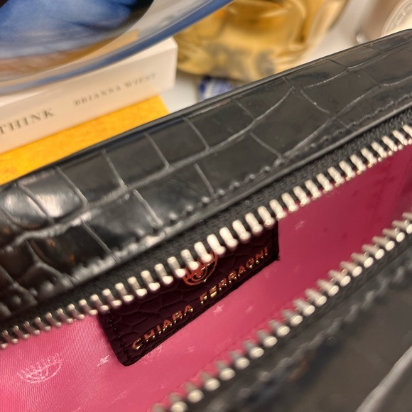 🆕 CHIARA FERRAGNI 🧿 NWT Eyelike-Motif Borsa Crossbody Bag - Black 🧿 - Picture 9 of 14